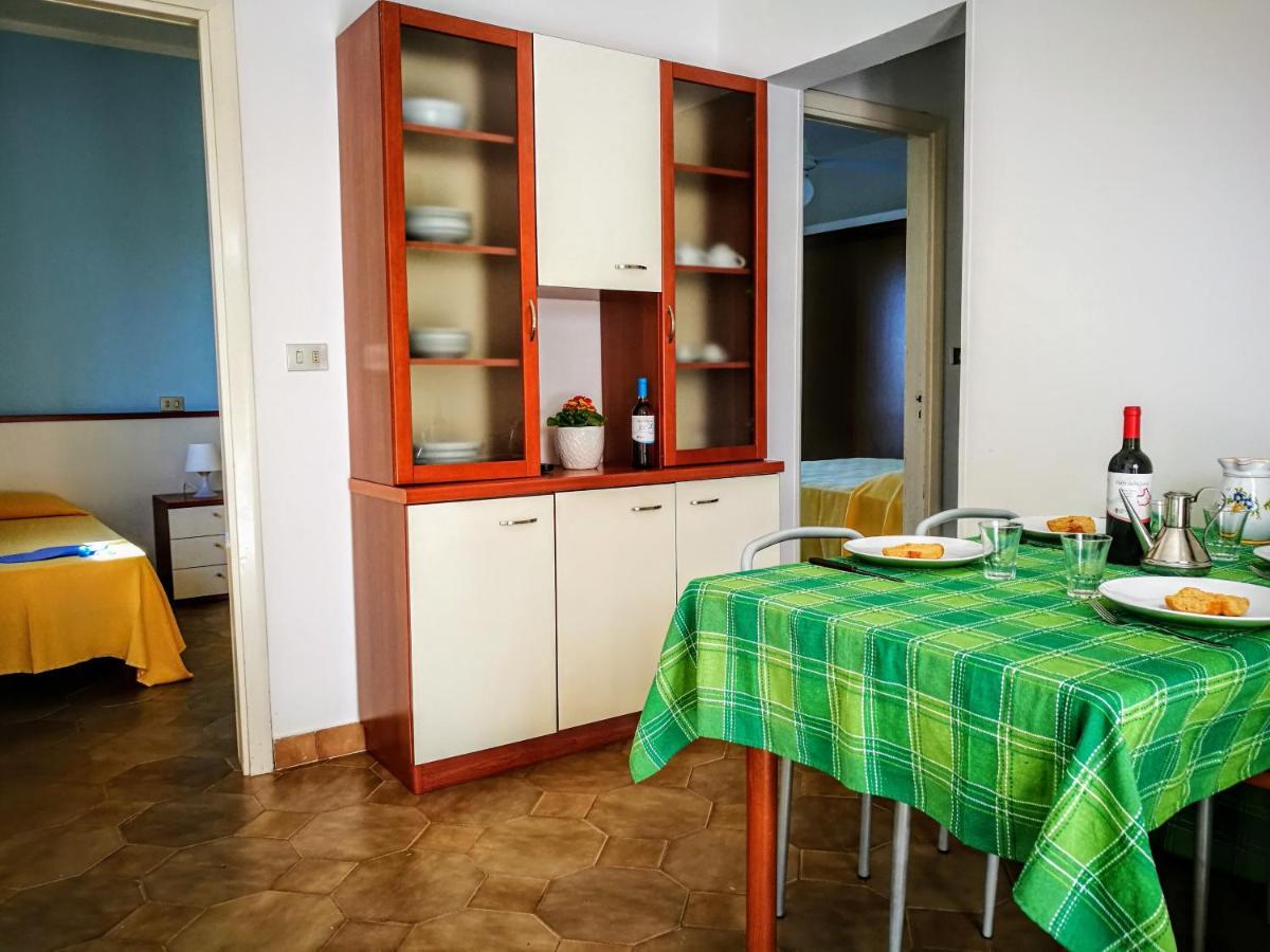 Camping Villaggio Santa Maria Di Leuca Гальяно-дель-Капо Экстерьер фото