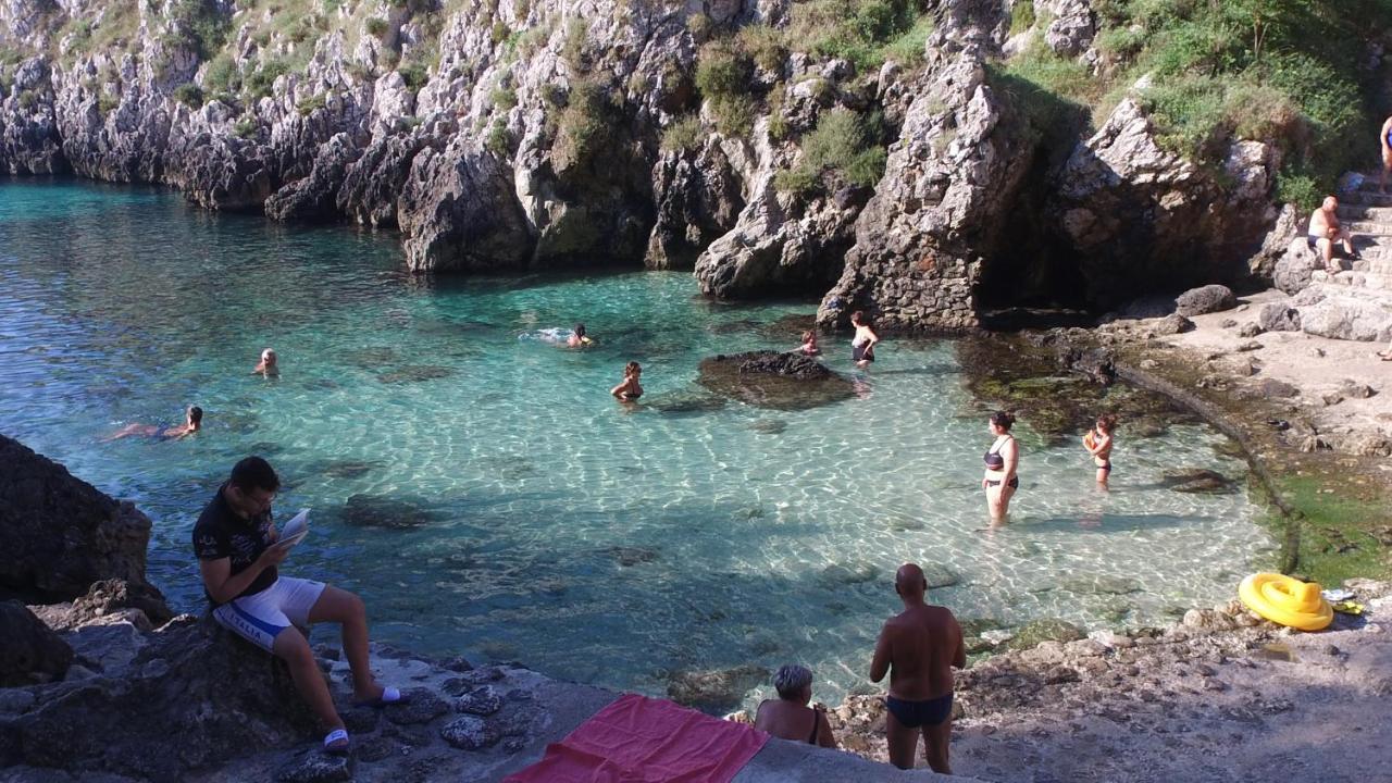 Camping Villaggio Santa Maria Di Leuca Гальяно-дель-Капо Экстерьер фото